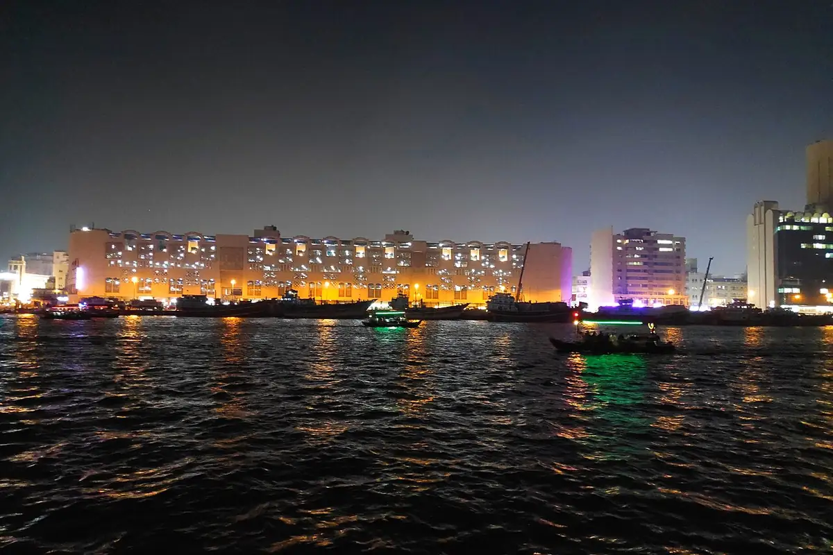 Dubai and nearby bases in Dubai & UAE