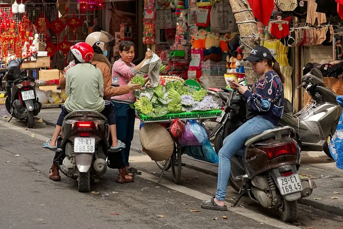 Getting around Vietnam