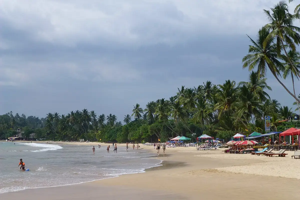Getting around Sri Lanka